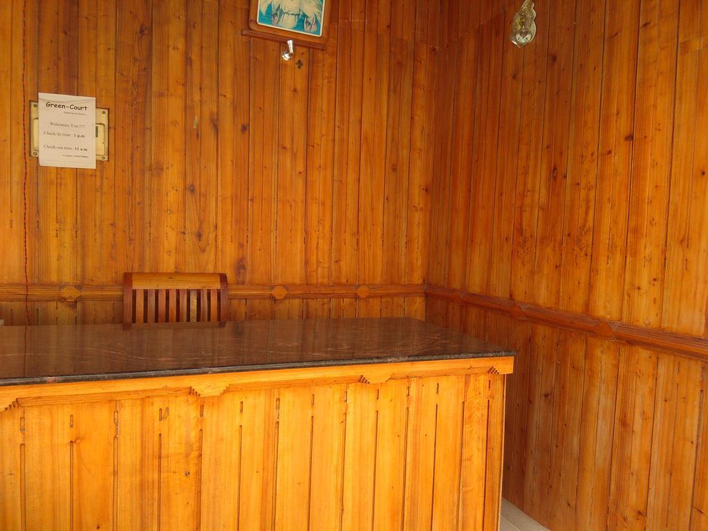 Green Court Cottage Теккади Экстерьер фото